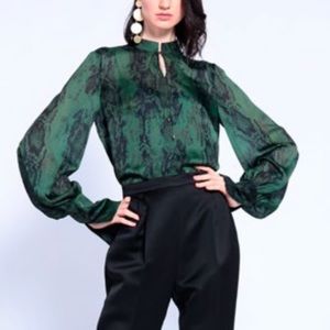 Green print blouse
